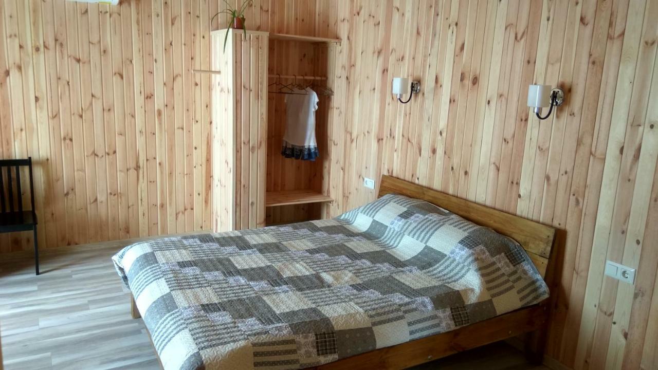 Eco House Hotel Csornomorszk Kültér fotó