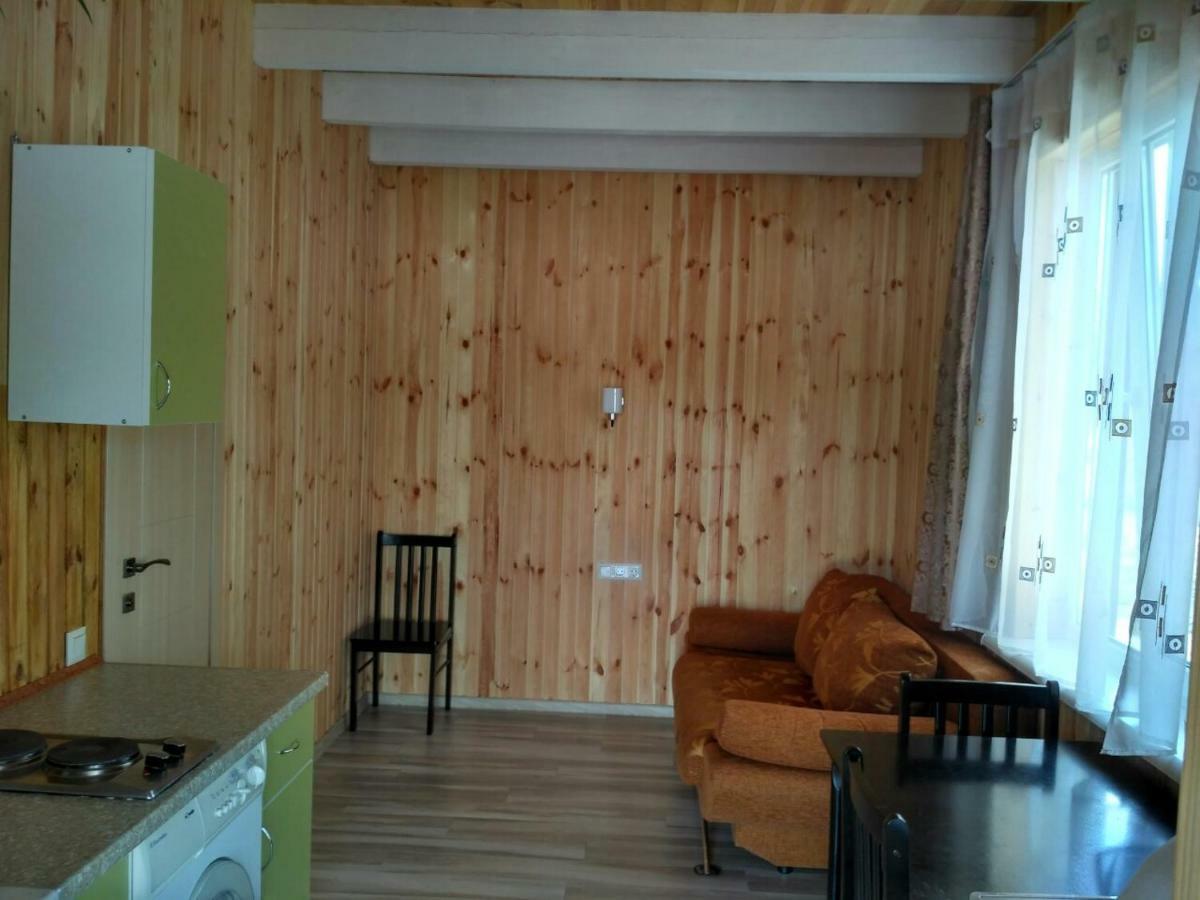 Eco House Hotel Csornomorszk Kültér fotó